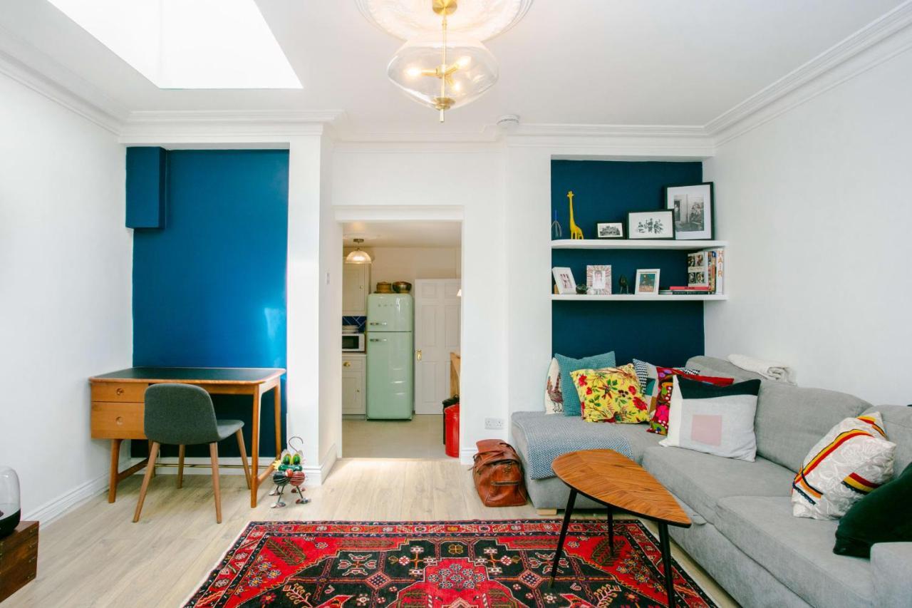Modern Garden Apartment Camden Лондон Экстерьер фото