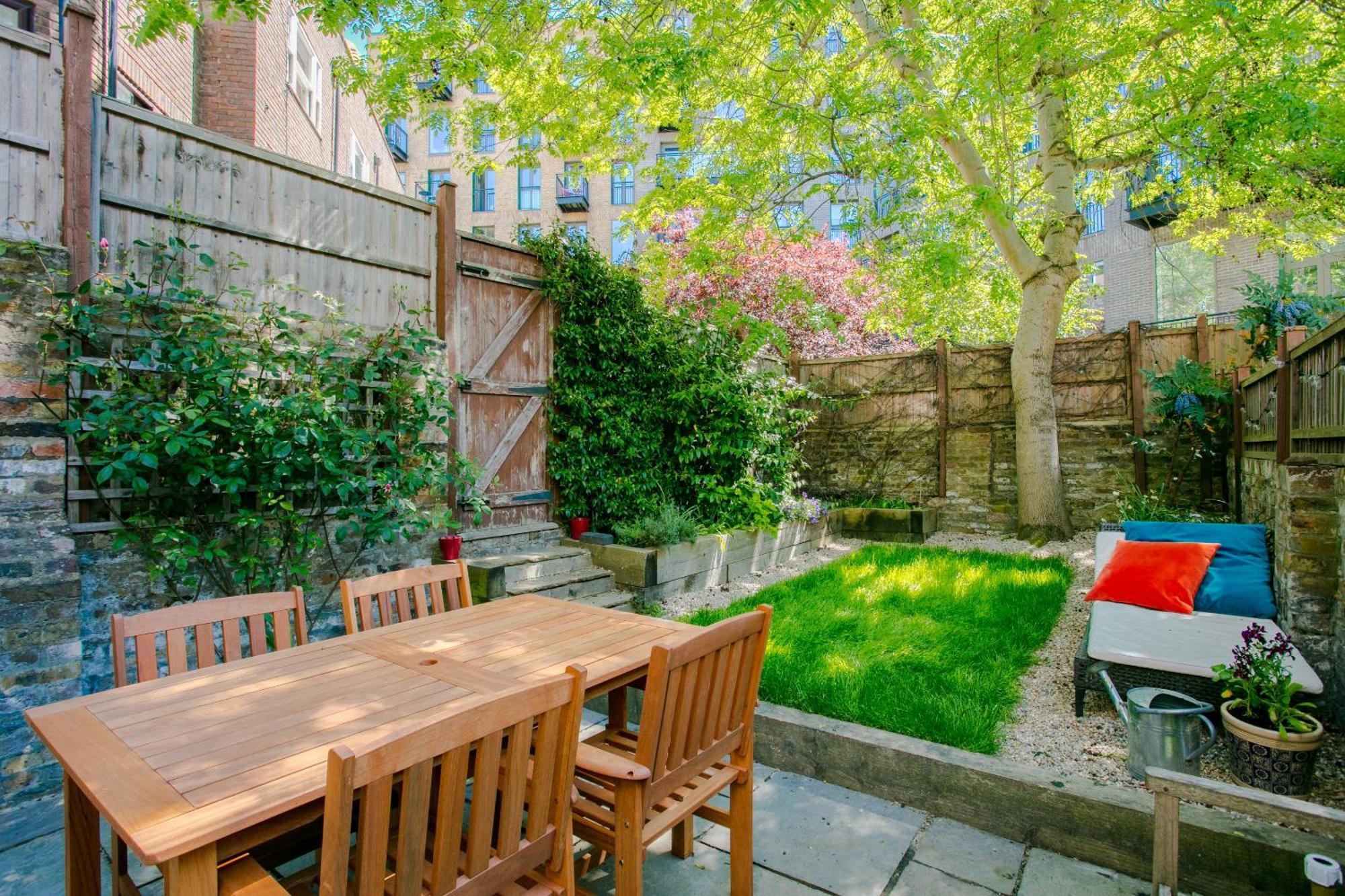 Modern Garden Apartment Camden Лондон Экстерьер фото